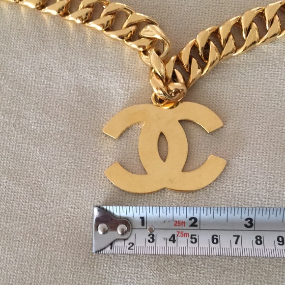 CHANEL gold BELT - Picture 8 of 9